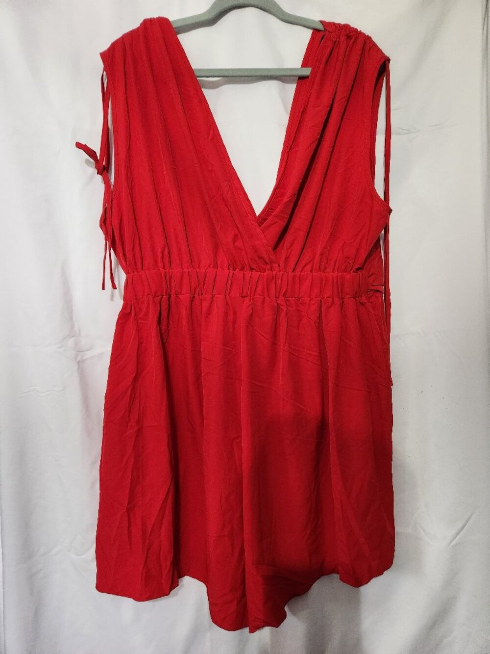 SHEIN Plus 3XL Red Romper Deep V Tie Shoulder Playsuit